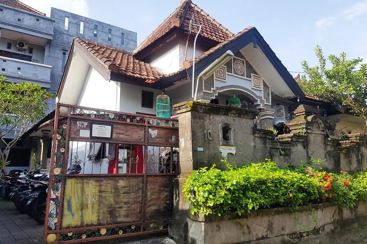 Spot On 90365 Rumah Kost Alor Denpasar  Hotel Denpasar (Bali)