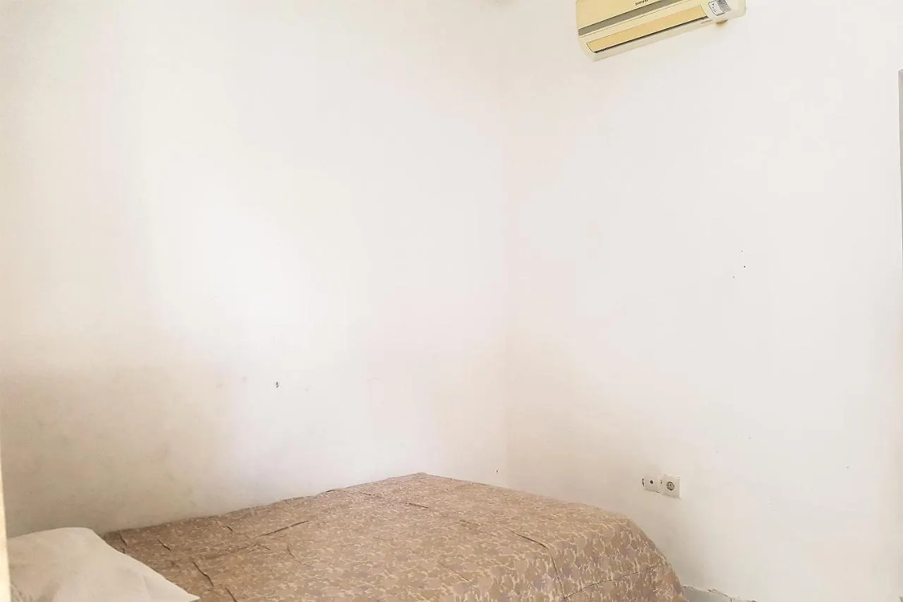 Hotel Spot On 90365 Rumah Kost Alor Denpasar
