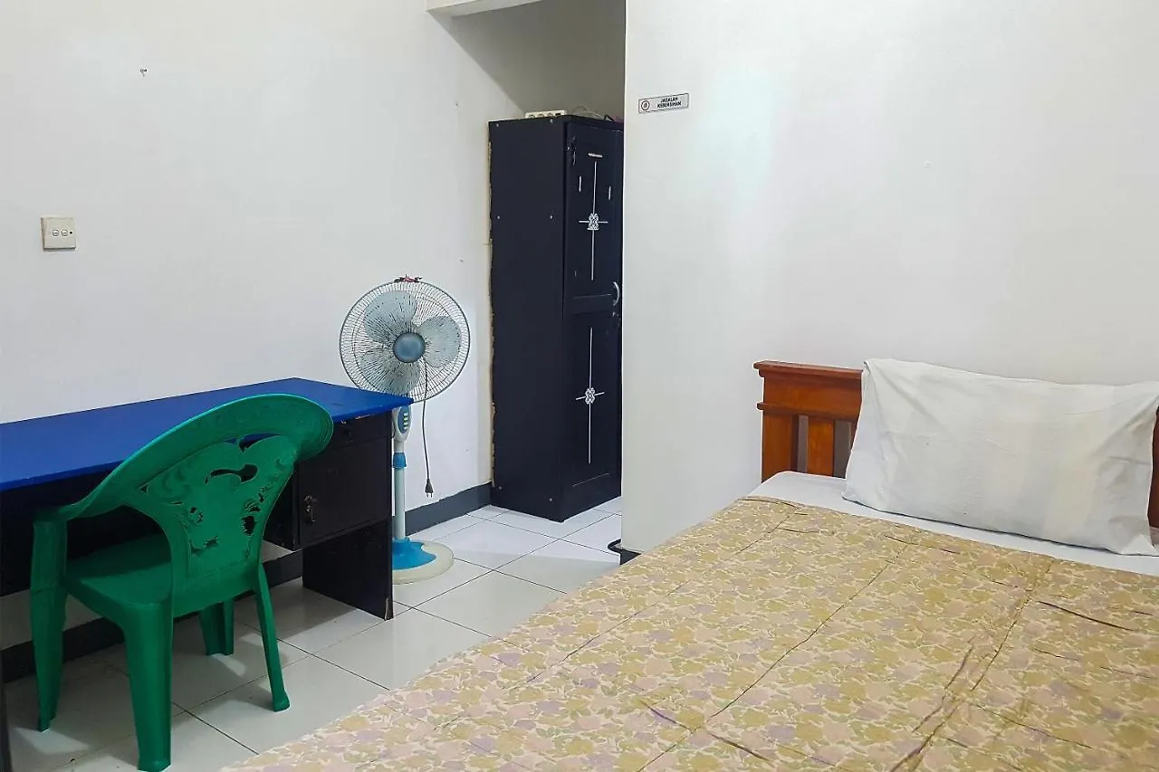 Hotel Spot On 90365 Rumah Kost Alor Denpasar